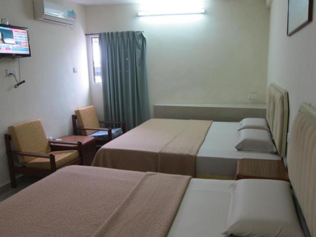 Skudai Baru Hotel *